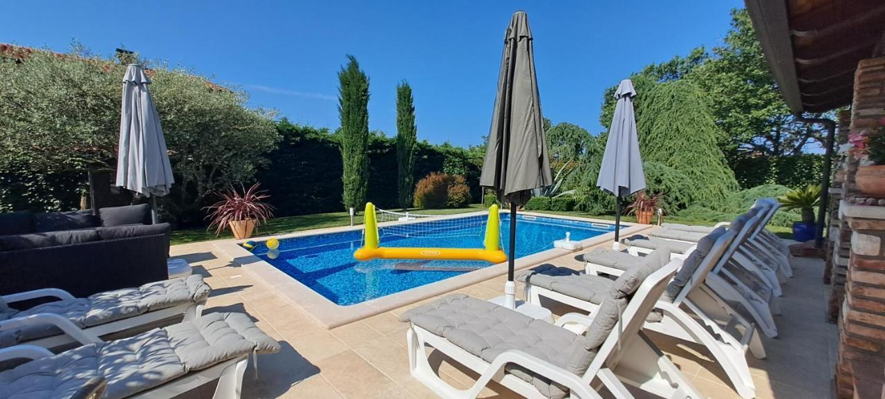 Villa Agava Умаг Экстерьер фото