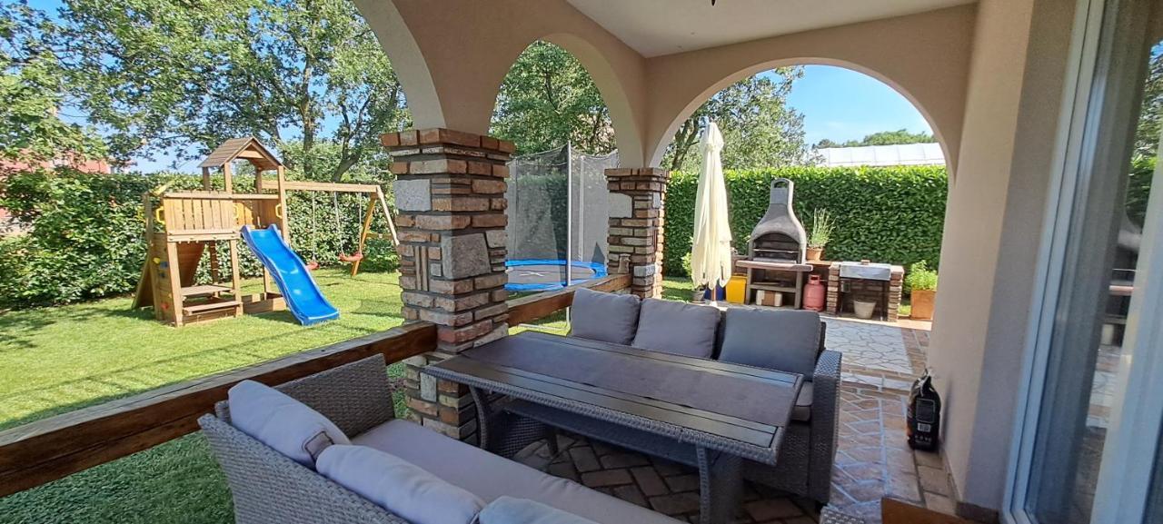 Villa Agava Умаг Экстерьер фото
